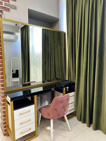 Digər kommersiya daşınmaz əmlakı: Nəsimi rayonu, 3-cü Mikrorayon dairəsində, ümumi sahəsi 105 kv/m olan — 6