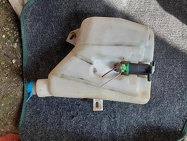 ovlasi: POSUDA BRISAČA ZA PEUGEOT 306 OD 1996. DO 2002. GOD. | posuda vode — 1
