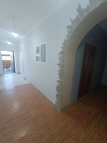 Долгосрочная аренда квартир: 3 комнаты — 17