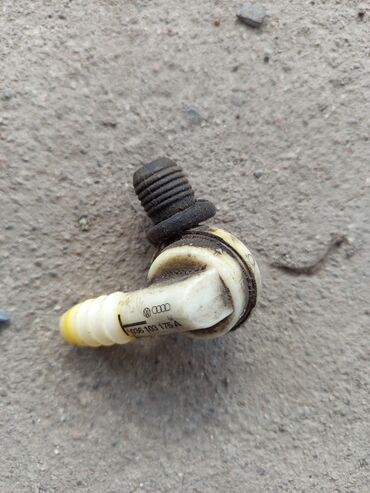 Топливные баки: Топливный бак Audi Б/у, Оригинал, Германия — 13