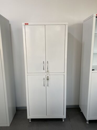 продаю бу кухонный шкаф: Офисный шкаф, цвет - Белый, Железо