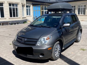 Toyota: Toyota ist: 2004 г., 1.5 л, Автомат, Бензин, Хэтчбэк