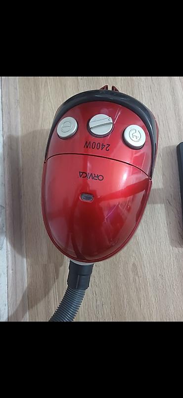 işlənmiş tozsoranlar: Orvica tozsoran – 2400W, torbalı - Güclü motor: 2400W güc sayəsində — 1