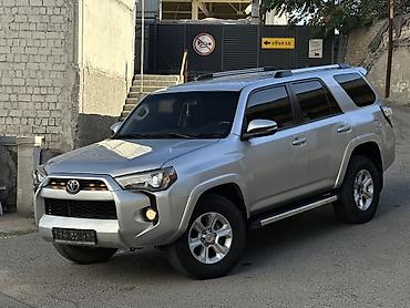 тайота форондер: Toyota 4Runner: 2019 г., 4 л, Типтроник, Бензин, Внедорожник — 1