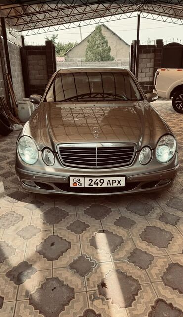 купить модели автомобилей: Mercedes-Benz 220: 2003 г., 2.2 л, Типтроник, Дизель, Седан