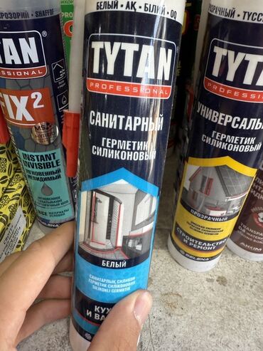 Шпаклевка: Силиконовый герметик Tytan Professional санитарный, предназначенный