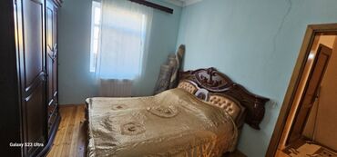 Uzunmüddətli kirayə evlər: 100 kv. m, 3 otaqlı — 3