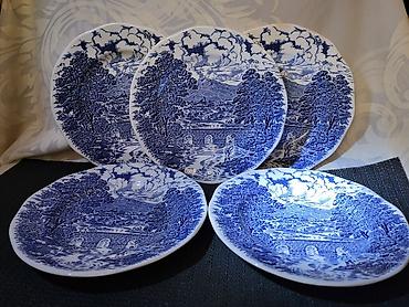 Ostali antikviteti: Engleski tanjiri Crown Ducal iz 70ih. Engleski desertni tanjiri bez — 1