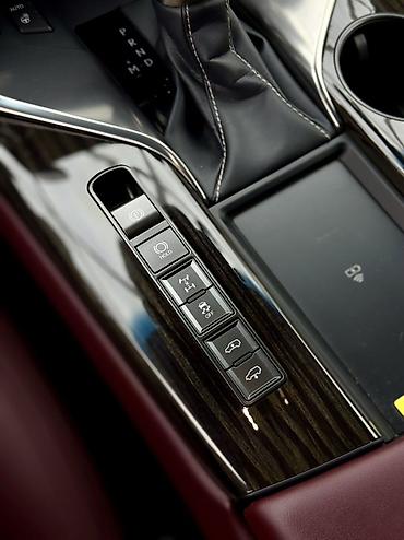 лх 300: Lexus LX: 2024 г., 3.5 л, Автомат, Бензин, Внедорожник — 7
