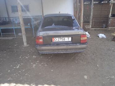 старый авто: Opel : 1.8 л