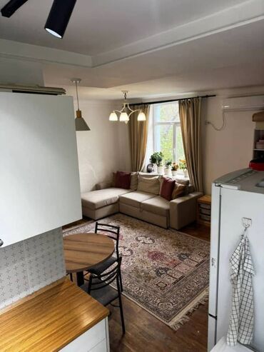 квартира скрябина: 1 комната, 34 м², Хрущевка, 3 этаж, Косметический ремонт