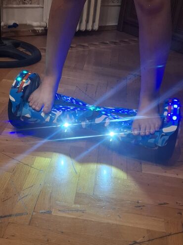 hoverboard qiyməti: Новый Гироскутер 6.5", 351 - 500 Вт, 16 - 25 км/ч, Бесплатная доставка