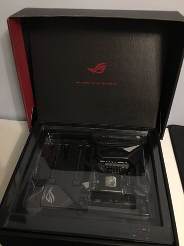 Материнские платы: Материнская плата Asus ASUS MAXIMUS X FORMULA Z370, Б/у