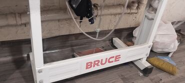швейная машина bruce: Bruce, В наличии, Самовывоз
