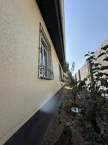 Продажа коттеджей и домов: 5 комнат, 130 м², 4 соток, Бишкек, Оскон-ордо ж/м Собственник — 39