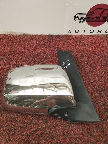 Другие автозапчасти: Зеркало боковое Toyota Voxy AZR60 2006 прав. (б/у)
