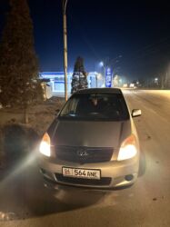 покрышка r17: Toyota Corolla Verso: 2002 г., 1.6 л, Механика, Бензин, Универсал