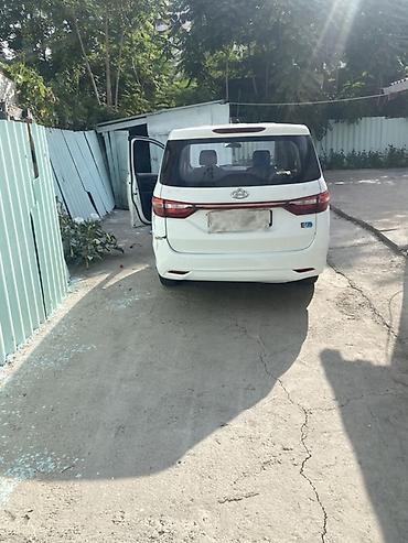 kaiyi e5: Changan Auchan A600 EV: 2021 г., Автомат, Электромобиль, Минивэн — 2