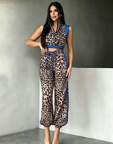 pantalone mona: Damski komplet – prsluk top i pantalone sa animal printom
1900 din — 3