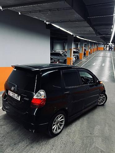 гранат на фит: Honda Fit: 2002 г., 1.5 л, Автомат, Бензин, Хэтчбэк — 3
