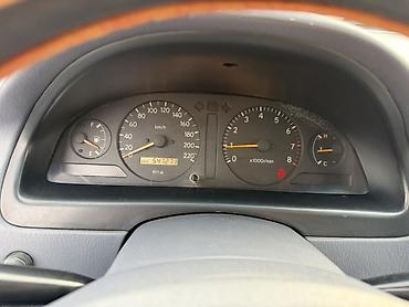 Toyota: Toyota Picnic: 1997 г., 2 л, Механика, Бензин, Минивэн — 11