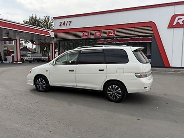 Toyota: Toyota Gaia: 2001 г., 2 л, Автомат, Бензин, Минивэн — 9