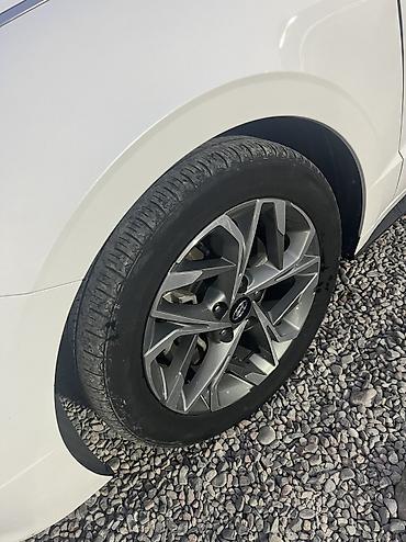 300 мин сом: Hyundai Sonata: 2022 г., 2 л, Автомат, Газ, Седан — 4