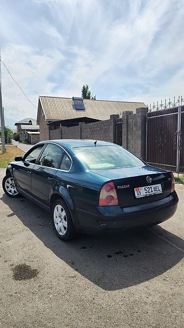 германская: Volkswagen Passat: 2002 г., 2 л, Механика, Бензин, Седан — 4