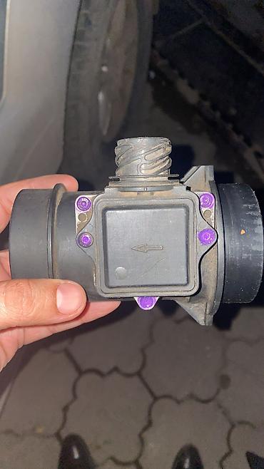 Датчики, сенсоры, предохранители: Бмв запчасти е34 расходомер воздуха, мотор м50 привозные. Бмв — 25