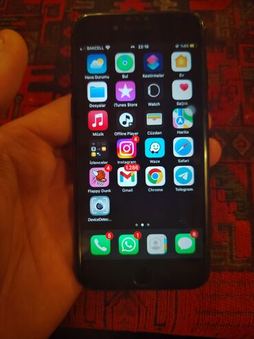 ayfon 10 x: IPhone 7, 128 GB, Qara, Barmaq izi
