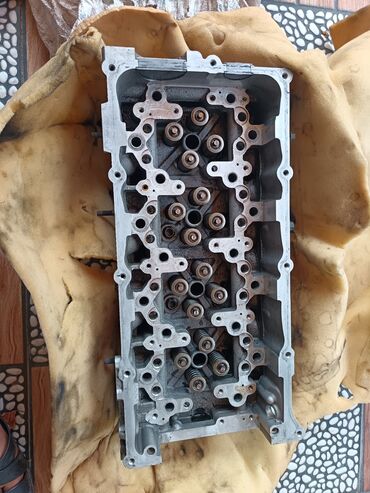 Radiatorlar: Kiya Sorentonun 2.5 matorun Qalofqası idiyal veziyetde 4 4edede şamı