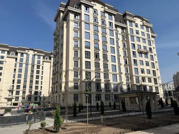 квартира берилет моторс: 5 жана андан көп, 156 кв. м, Элитка, 4 кабат, ПСО (өзү оңдоп түзөтүп бүтүү үчүн)