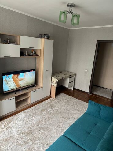 Продажа квартир: 3 комнаты, 70 м², Индивидуалка, 3 этаж, Евроремонт