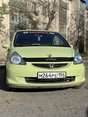 Honda: Honda Fit: 2004 г., 1.3 л, Вариатор, Бензин, Универсал