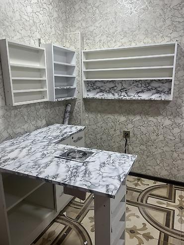 Кухонные гарнитуры: Mərmər naxışlı mətbəx mebeli dəsti - Ağ rəngli, minimalist dizaynlı — 1