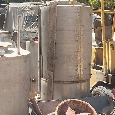 бак из нержавейки: Sənaye tipli paslanmayan polad çən 500 litrlik buyurun - Silindrik — 2