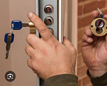 lock master: Сервис: профессиональный ремонт, установка и замена дверных замков - — 3