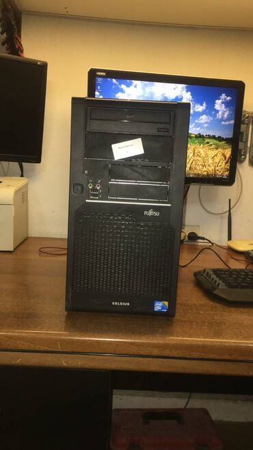 Desktop računari i radne stanice: Fujitsu CELSIUS W280 i5 -ima ltp port idealam za lasere cnc masine - — 5