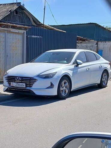 лед лампочки h4: Hyundai Sonata: 2019 г., 2 л, Автомат, Газ, Седан