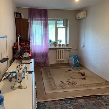 карпинка чуй: 3 комнаты, 58 м², Индивидуалка, 3 этаж, Старый ремонт