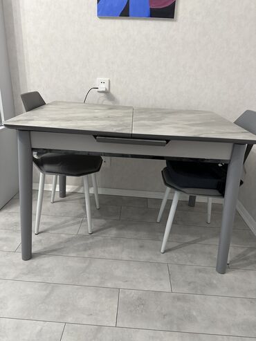 Masalar: Mətbəx masası, İşlənmiş, Açılan, Dördbucaq masa