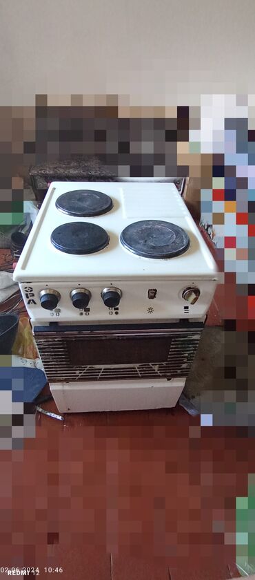 газовая плита с духовкой: Електро плита с духовкой В хорошем состоянии