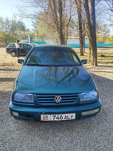 vw: Volkswagen Vento: 1996 г., 1.8 л, Механика, Бензин, Седан — 2