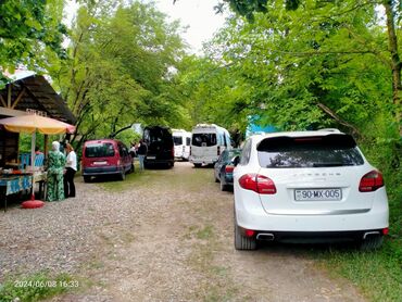 Restoran, kafelər: PANORAMA Ailəvi Restoran – çay kənarında piknik məkanı.QƏCRƏŞDƏ — 11
