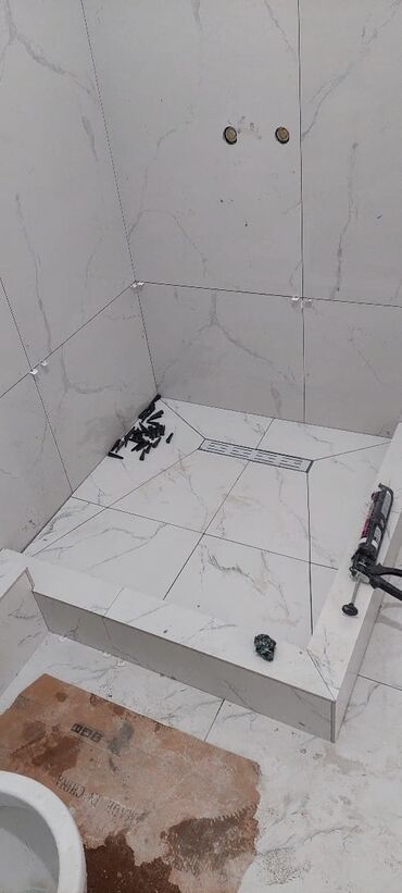 Покраска: Ищу работу 
Покраска крыш стен — 20