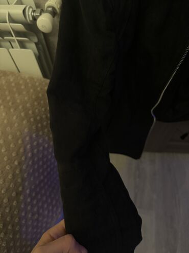 детские зимние куртки с капюшоном: Женская куртка XS (EU 34), S (EU 36), цвет - Черный