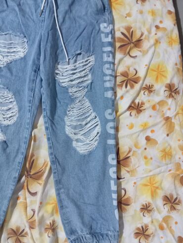 ženski kompleti sako i pantalone: Guees original farmarice,m,l velicina