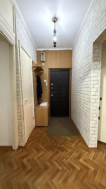 квартира 12 мик: 3 комнаты, 63 м², 106 серия, 3 этаж, Косметический ремонт — 2