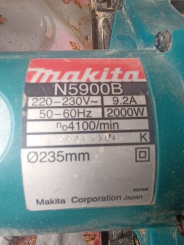 Digər mişarlar: Makita N5900B diskli dairəvi mişar - Güc: 2000 W - Gərginlik: 220–230 — 3