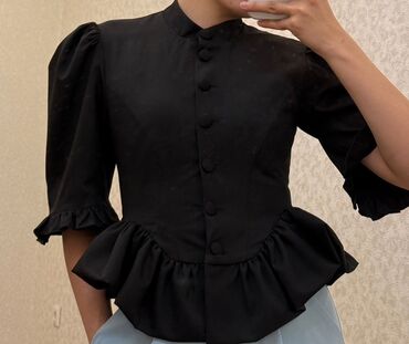 Вечерние платья: Вечернее платье, Рукава: Длинные, Бретельки на одно плечо — 11